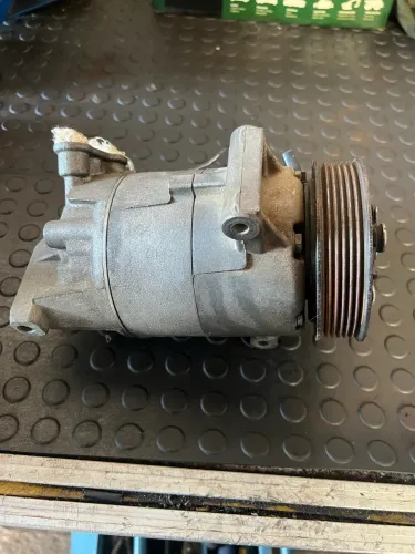 Compressor ar condicionado Jeep 