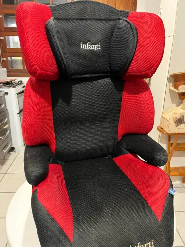 Vendo cadeira para carro