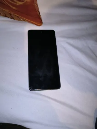Moto G56 trincado 