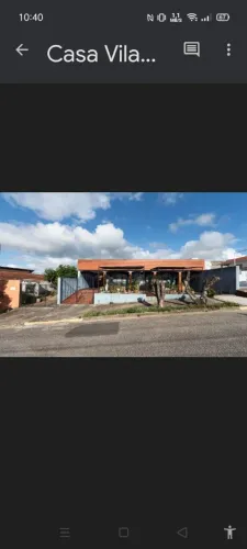 Três casa.