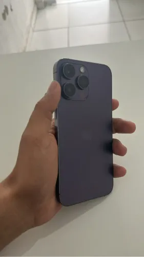 iPhone 14 Pro Max sem detalhes