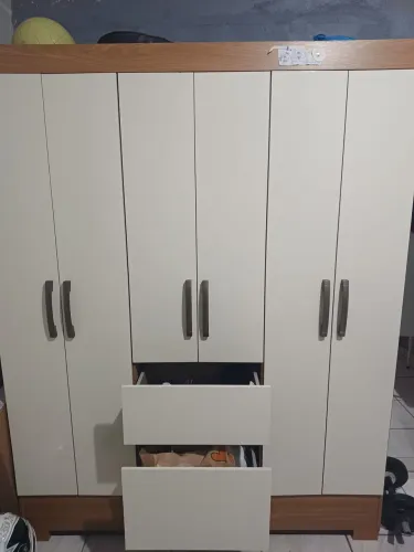 Guarda roupa solteiro