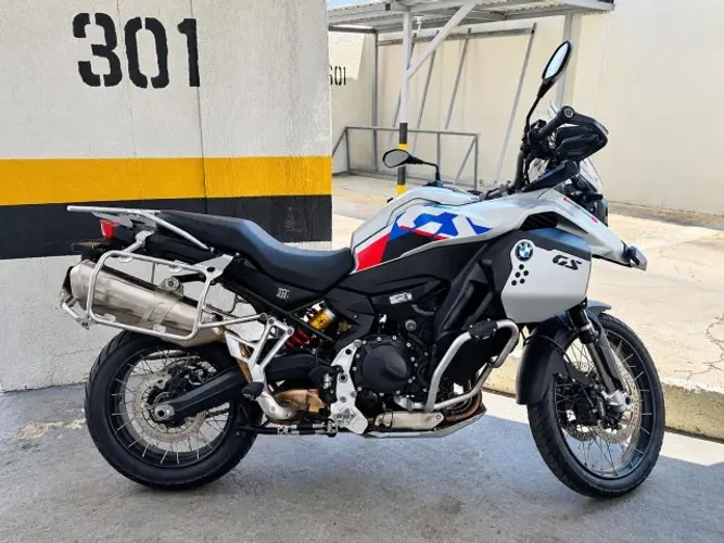 BMW F 900 GS Adventure Plus 2025