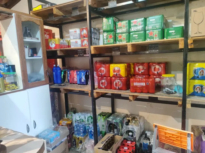 Depósito e conveniência de bebidas