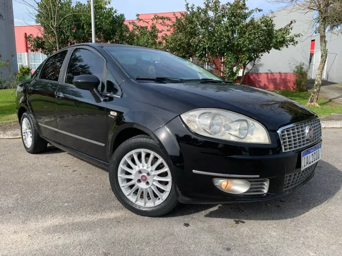 Fiat Linea Absolute 1.9/1.8 Flex Dualogic 4P 2010