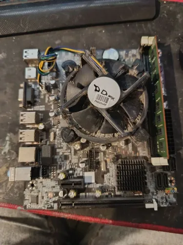 Placa mãe intel + i5 3470 + 4gb ddr3