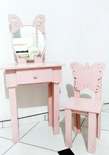 Conjunto penteadeira infantil (POR ENCOMENDA)