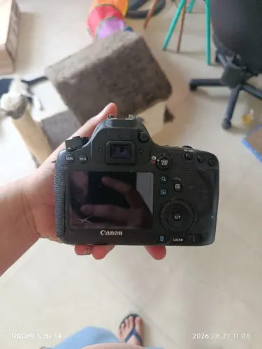 Câmera 6D Antiga