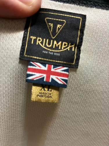 Triumph Adventure 