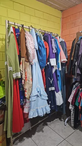 Brecho gauderio vestidos bombachas tudo para prenda e peão