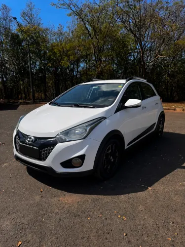 Hyundai HB20X Premium 1.6 Flex 16V Aut. 2015