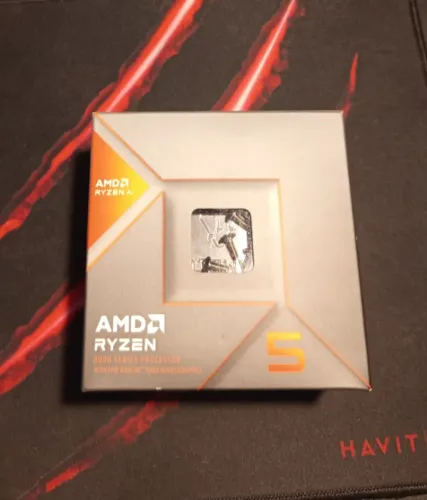 Cooler Processador AMD Original Wraith Stealth (Soquete AM4 / AM5) - Perfeito Estado