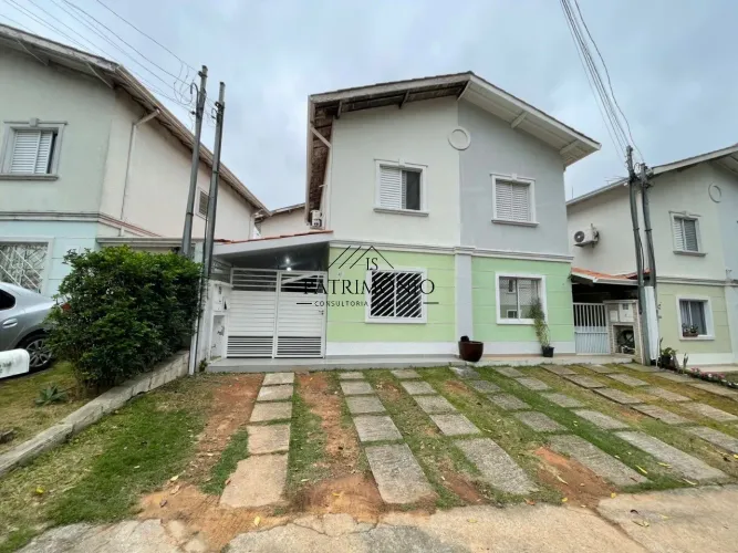 Casa em Condomínio à Venda em Barueri-SP, Sítio das Paineiras/California: 2 Quartos, 2 Sal