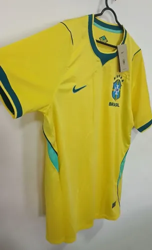 Nova Camisa 1:1 Brasil M