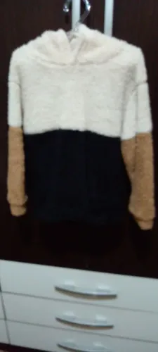 Blusa nova 6 com capuz