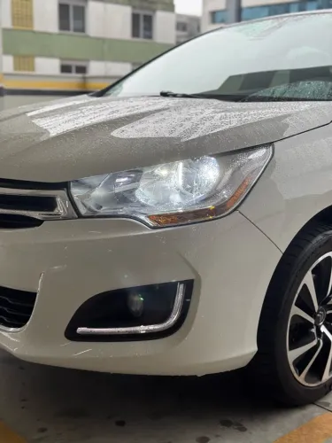 Citroen C4 Lounge Tendance 2.0 Flex 4P Aut. 2015