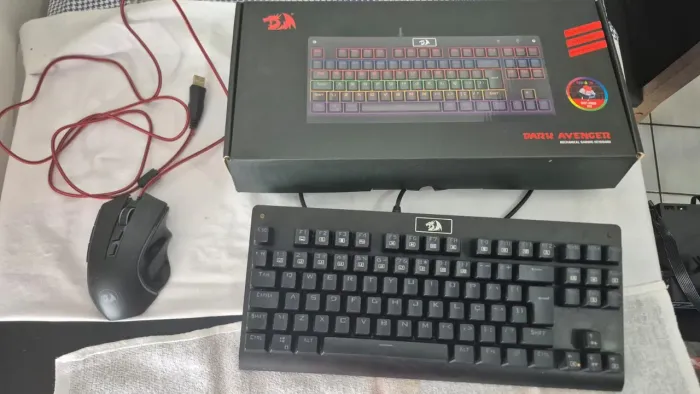MOUSE E TECLADO GAMER