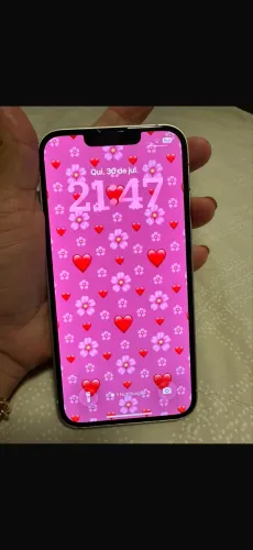 iPhone 13 normal