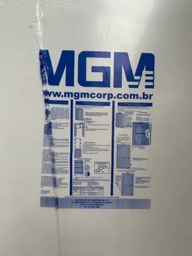 Folha de Porta MGM Branca Nova - Tenho 5 Unidades