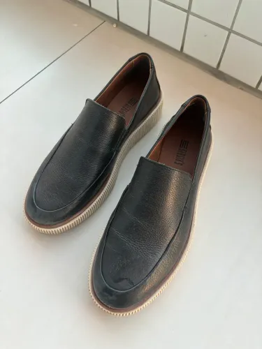 Sapato sergio?s tamanho 38