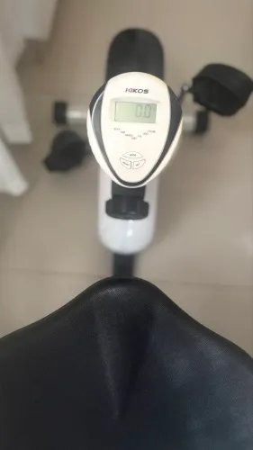 Bicicleta Ergométrica Kikos Kr3.8 Magnética
