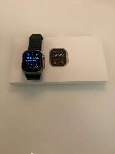 Apple Watch Ultra 2 Titanium 49mm GPS + Carregador cabeceira + Kit Pulseiras