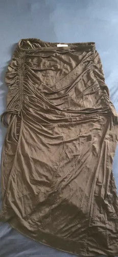 Saia preta elegante 