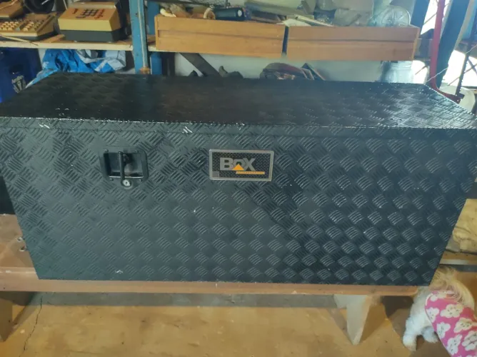 Baú box Fiat Strada