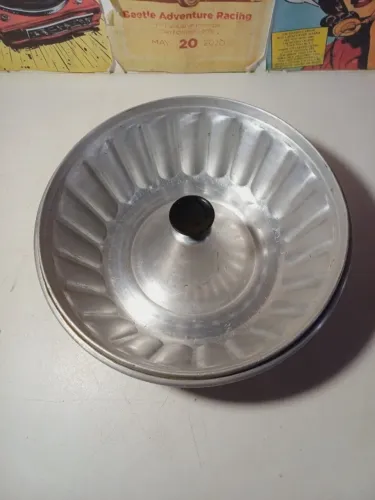 Forma de aluminio anos 80