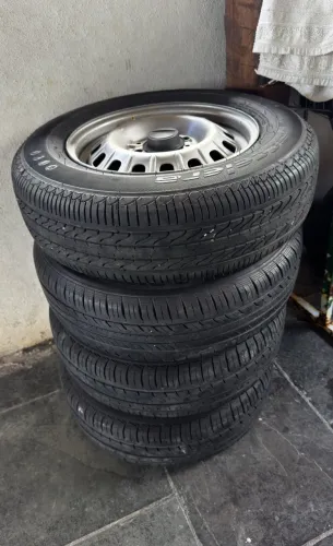 Rodas e pneus aro 13 Fiat no preço