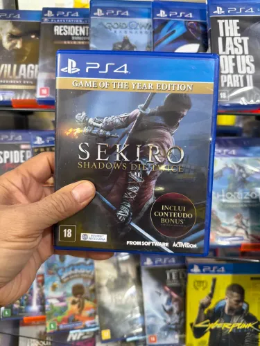 Sekiro ps4 jogo pouco usado
