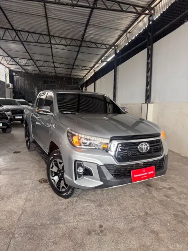 Toyota Hilux CD SRX 4X4 2.8 TDI 16V Diesel Aut. 2020