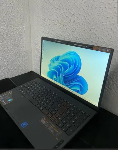 Vendo notebook Positivo Vision C15 novo 5 meses