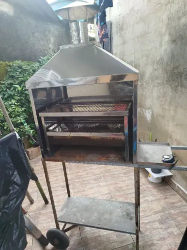 Carrinho de churrasco 