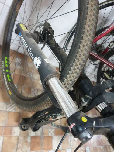 Suspensão boost santuor com trava
