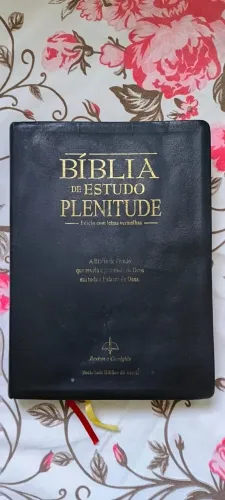 Bíblia de Estudo Plenitude - Edição com Letras Vermelhas - 2001 - Raridade - Colecionador
