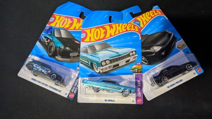 Hotwheels STH Impala 64 + 2 civic 
