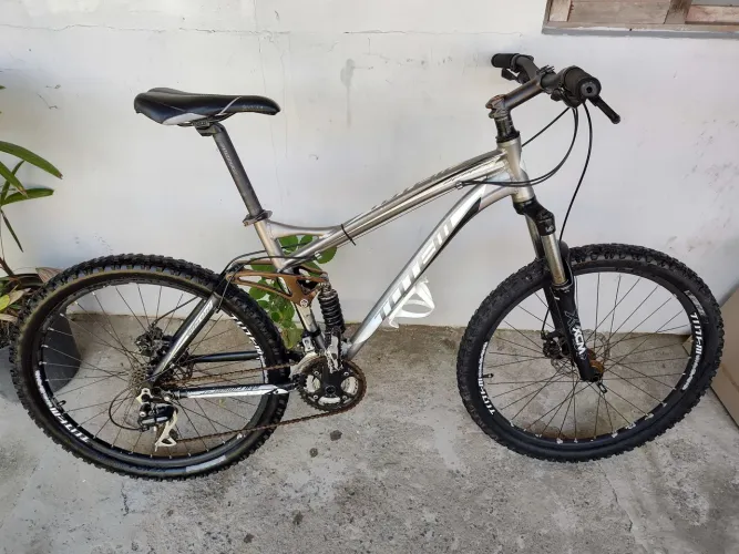 Bicicleta Full Suspensão Totem