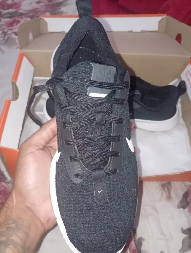 Tênis Nike horiginal 
