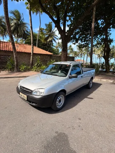 Ford Courier 1.6 L/ 1.6 Flex 2005