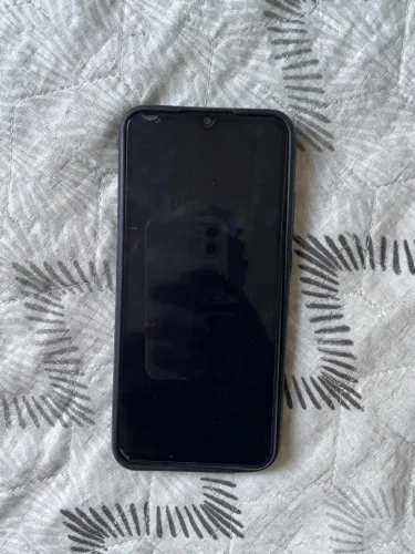 A03 semi novo (com caixa)