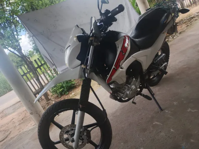 Vendo essa bross 160 em dias no ponto de tranferir 12,500