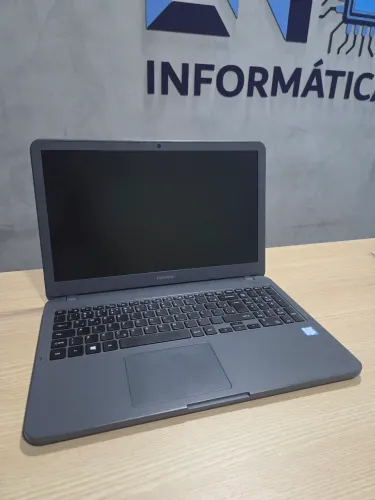 Notebook Samsung i5 8 geração/ 8gb de ram e ssd 256gb