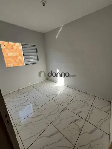 Casa à venda, 2 quartos, Jardim Marajó - Uberaba/MG