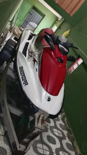 VENDO JETSKI 3 LUGARES SEEADOO EM PERFEITO ESTADO 