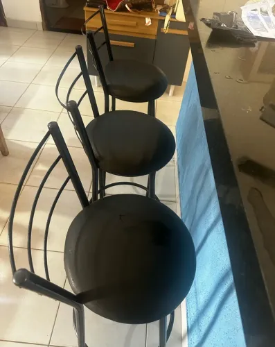 Vendo 3 banqueta