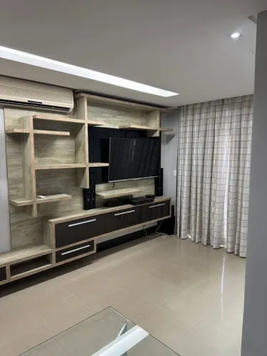 Vendo Apto. Cond. Boa Vista/ Ponta Negra / 3 qtos sendo 1 suíte