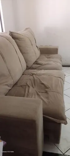 Sofá retrátil