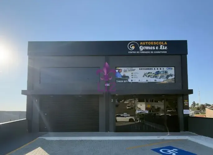 Loja Comercial em Quatro Barras