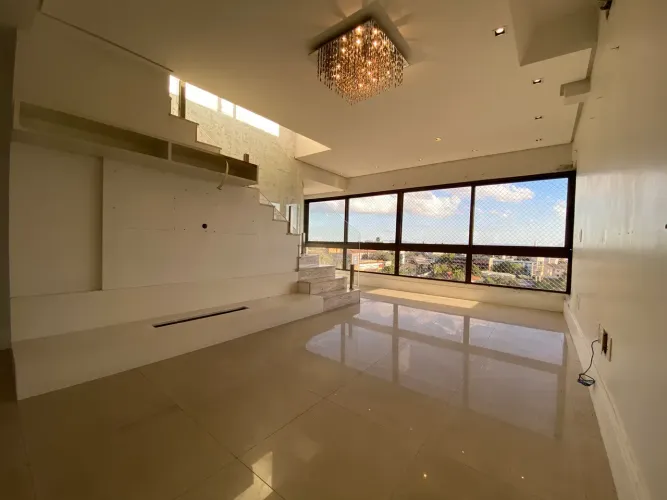 Cobertura semi-mobiliada com terraço e jacuzzi no Centro de Canoas